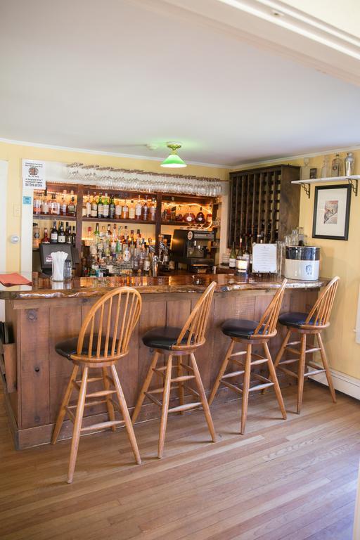 The Red Clover Inn Mendon Экстерьер фото
