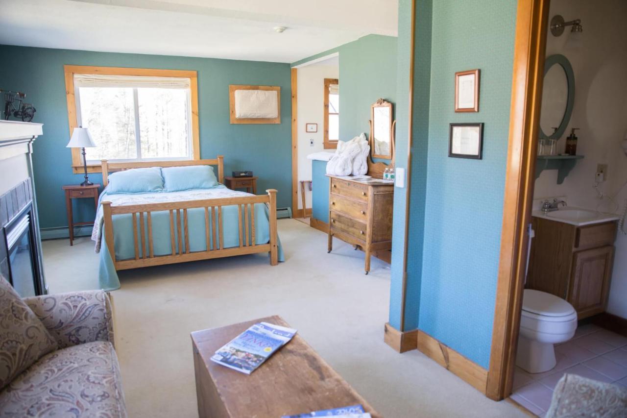 The Red Clover Inn Mendon Экстерьер фото